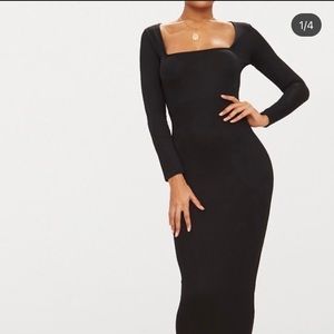Prettylittlething long sleeve black dress Size S